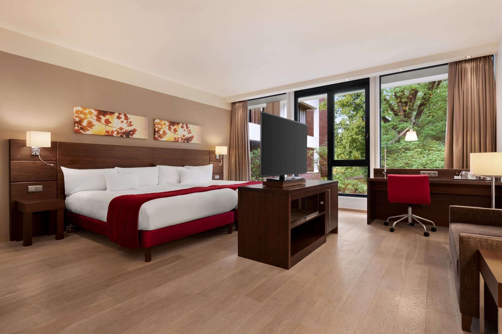 Hotel Dolce La Hulpe Brussels מראה חיצוני תמונה